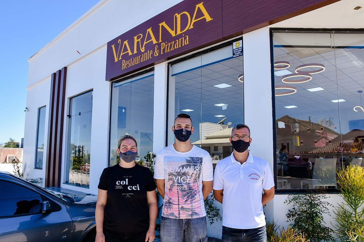 Varanda Restaurante e Pizzaria reinaugura e apresenta novo espaço em ...