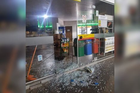 Nayam Franco/Tua Rádio Cristal