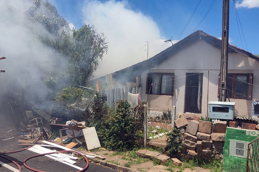 Nayam Franco/Tua Rádio Cristal