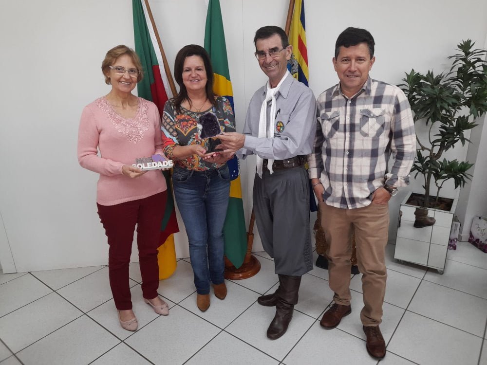 Carolina Giongo/Tua Rádio Cristal