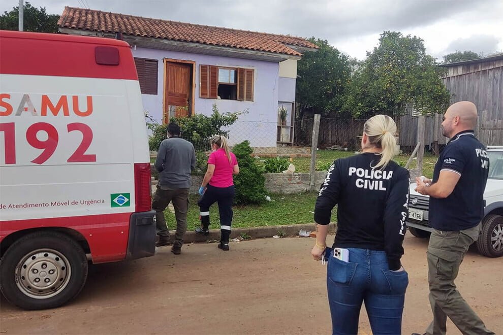 Nayam Franco/Tua Rádio Cristal