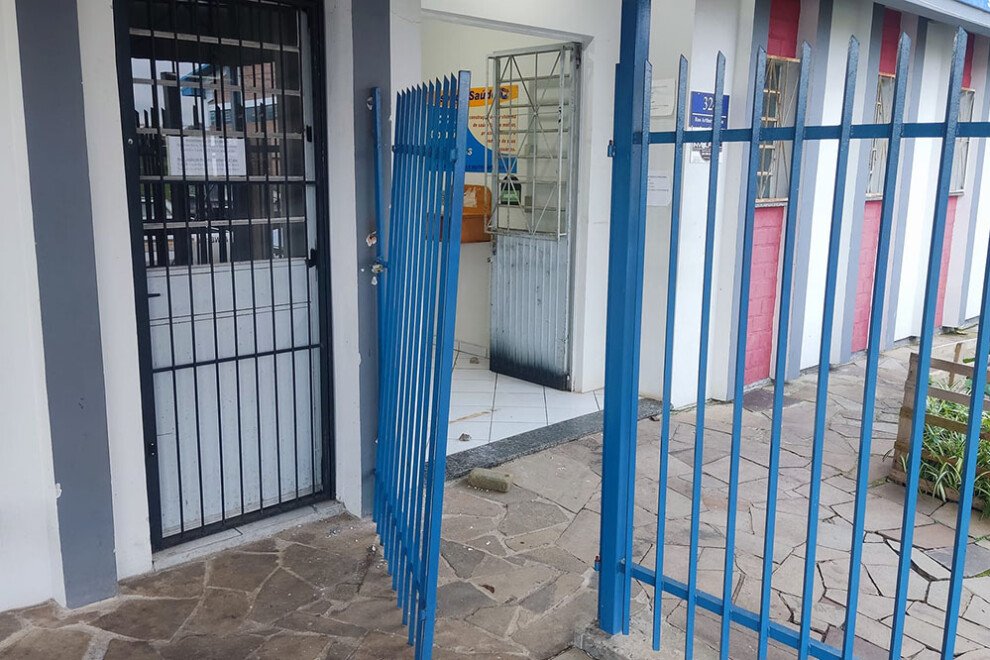 Nayam Franco/Tua Rádio Cristal