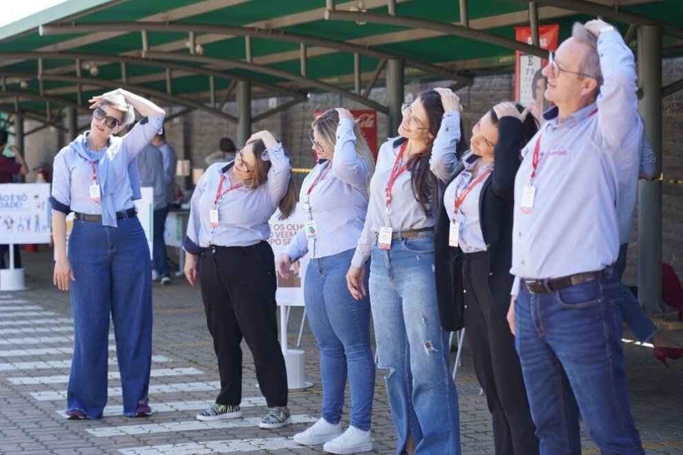 Exercícios laborais e ergonomia foram temas abordados na SIPAT Cotrijal 2023