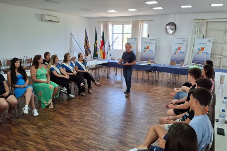 CANDIDATAS-ORATORIA (8)