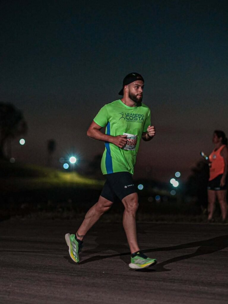 8° GUAPORÉ NIGHT RUN Prova belíssima, com uma energia incrível, onde me sangrei campeão da minh (2)